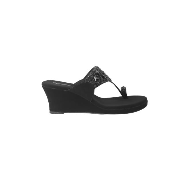Cheemo Women Black Ethnic Slip Ons (SKU: 92-191-11-37)