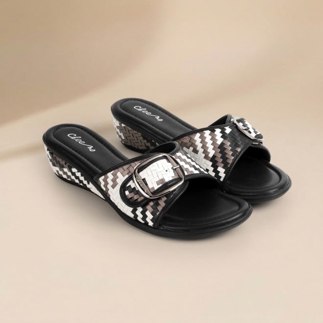 Cheemo Women Black Casual Slip Ons