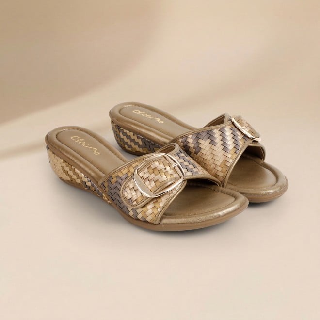 Cheemo Women Antic-gold Casual Slip Ons