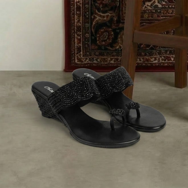 Cheemo Women Black Ethnic Slip Ons