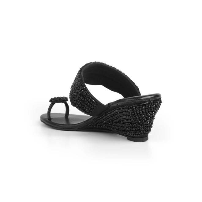 Cheemo Women Black Ethnic Slip Ons (SKU: 92-201-11-37)