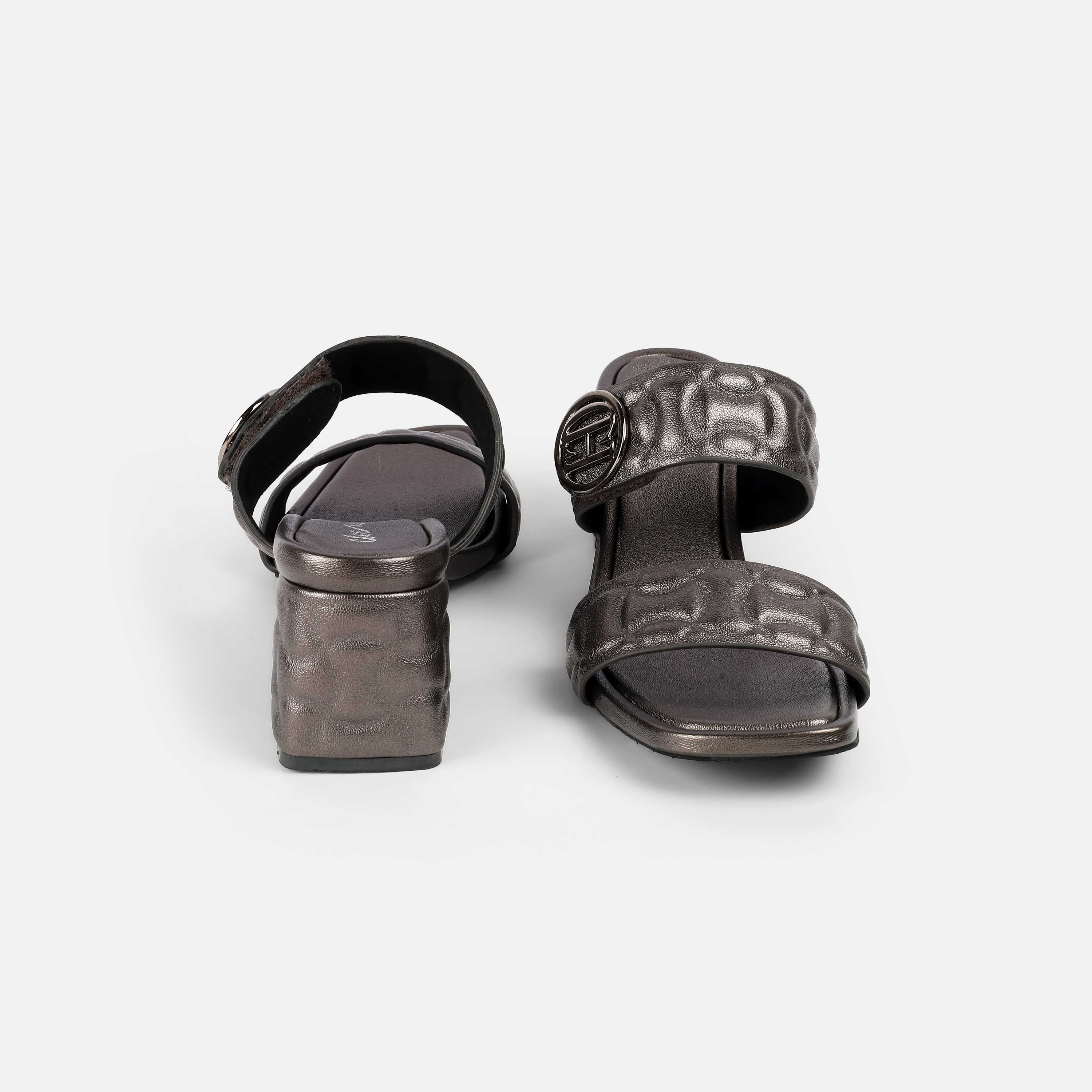 Cheemo Women Gun-metal Casual Slip Ons (SKU: 92-209-29-37)