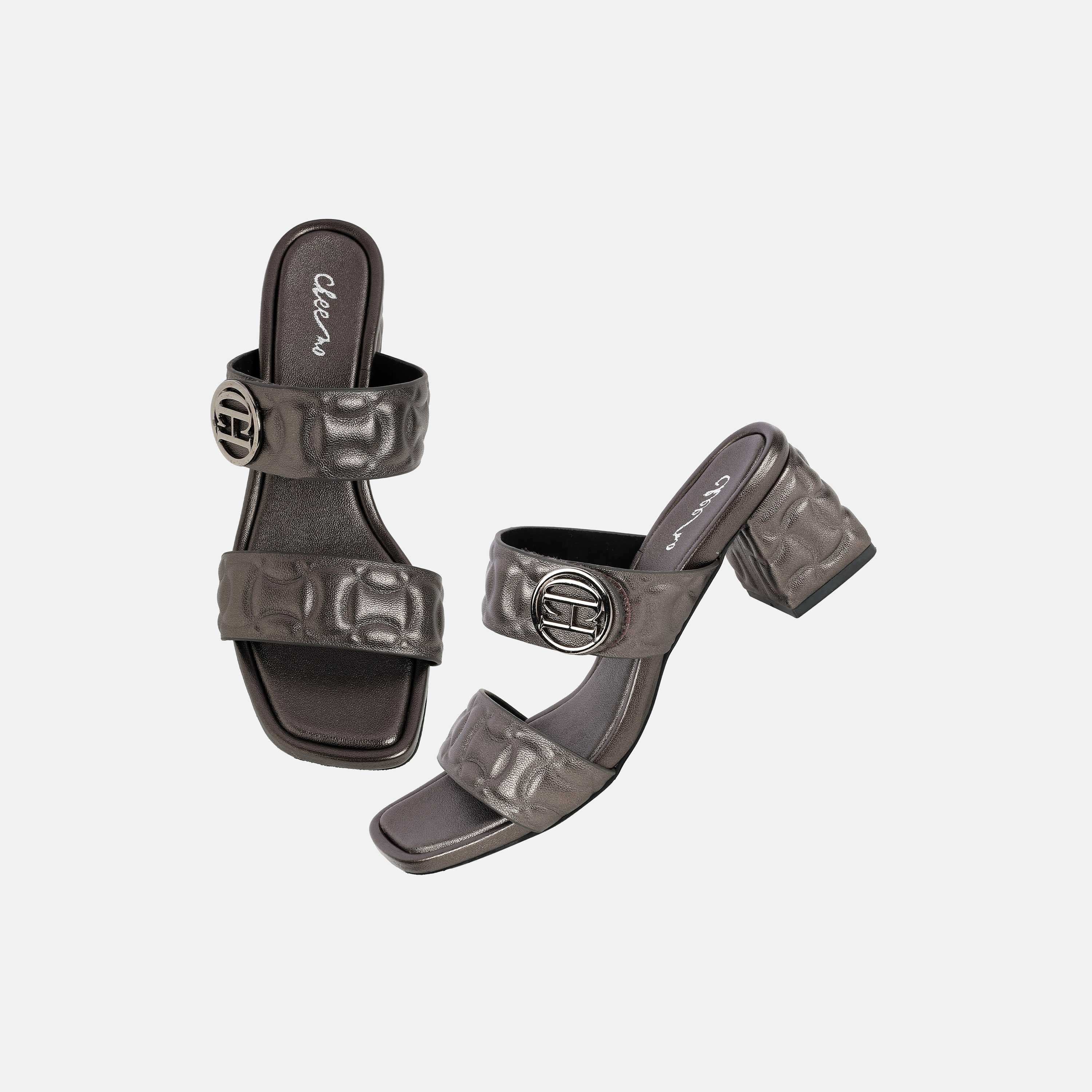 Cheemo Women Gun-metal Casual Slip Ons (SKU: 92-209-29-37)