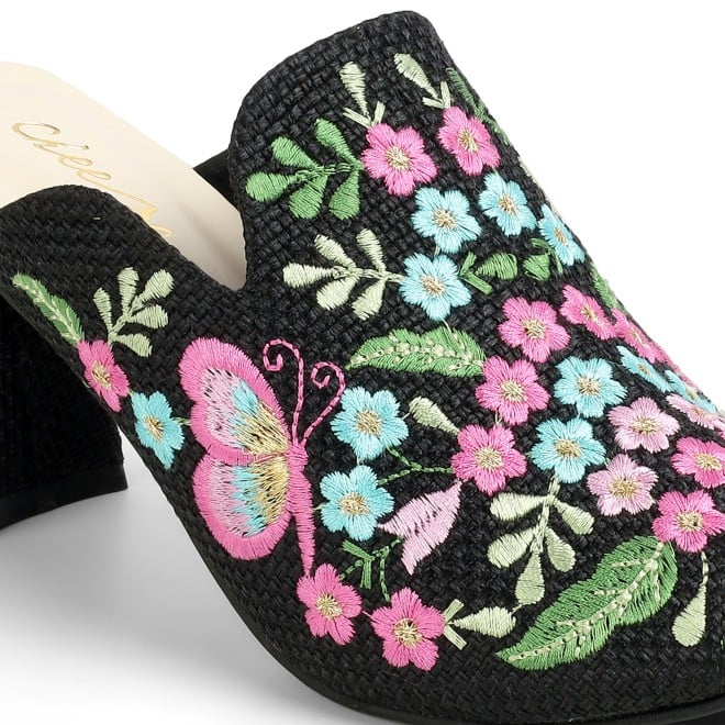 Cheemo Women Black Ethnic Slip Ons (SKU: 92-212-11-36)