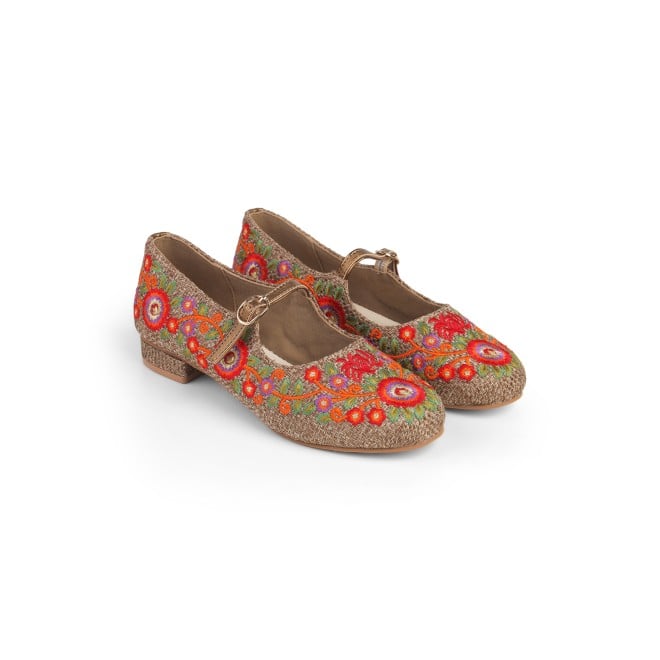 Cheemo Women Antic-gold Casual Ballerinas (SKU: 92-213-28-37)