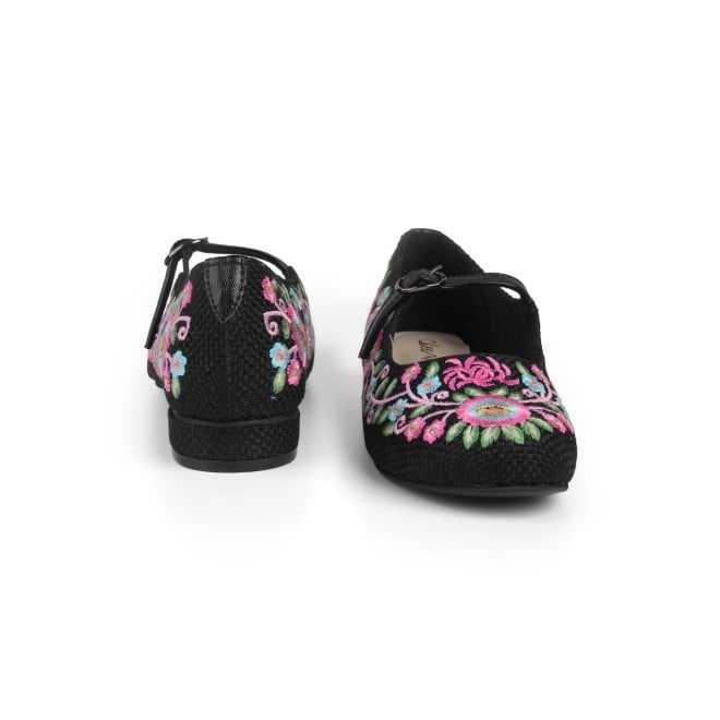 Cheemo Women Black Casual Ballerinas (SKU: 92-213-11-37)