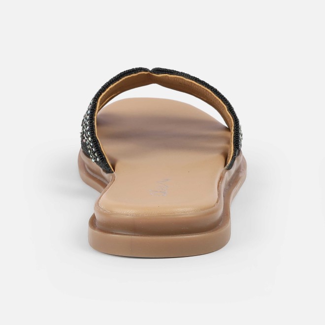 Cheemo Women Black Casual Slippers (SKU: 92-226-11-37)