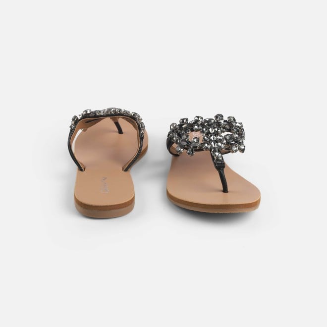 Cheemo Women Black Casual Slippers (SKU: 92-228-11-37)