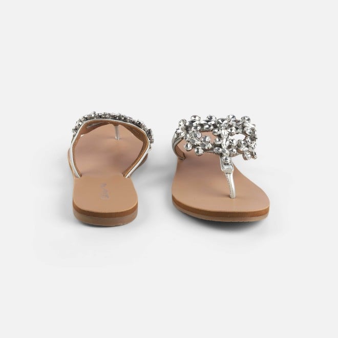 Cheemo Women Silver Casual Slippers (SKU: 92-228-27-37)
