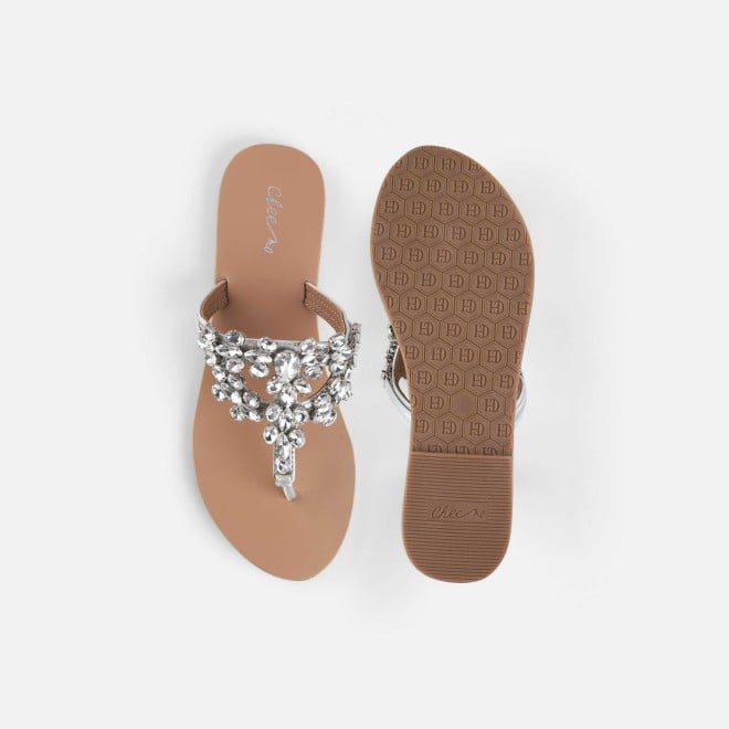 Cheemo Women Silver Casual Slippers (SKU: 92-228-27-37)