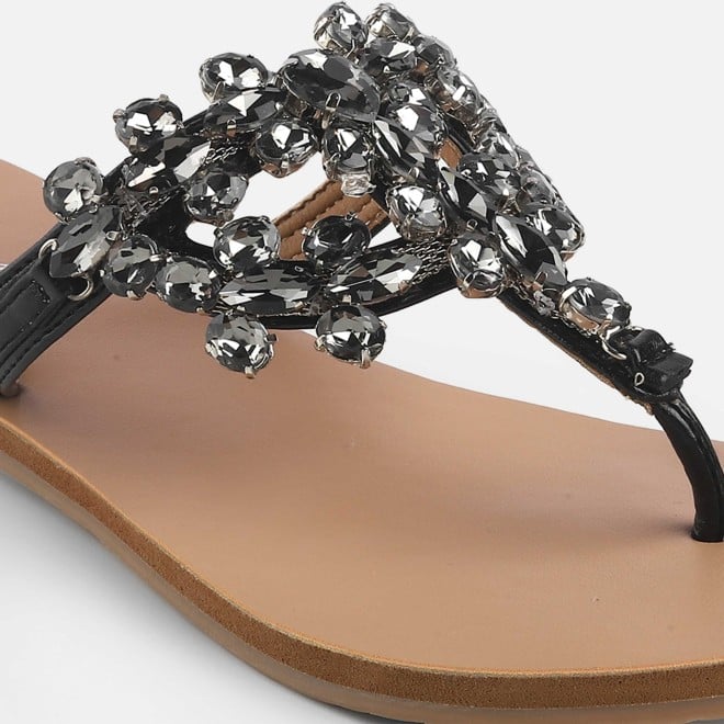 Cheemo Women Black Casual Slippers (SKU: 92-228-11-37)