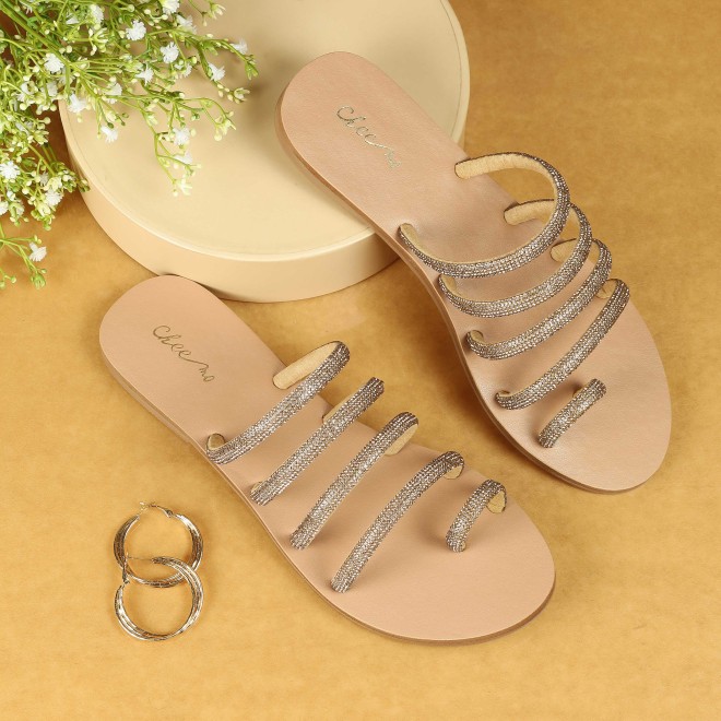 Cheemo Women Antic-gold Casual Slippers (SKU: 92-231-28-38)