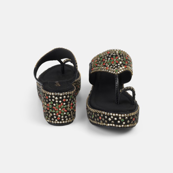 Cheemo Women Black Ethnic Slip Ons (SKU: 92-258-11-37)