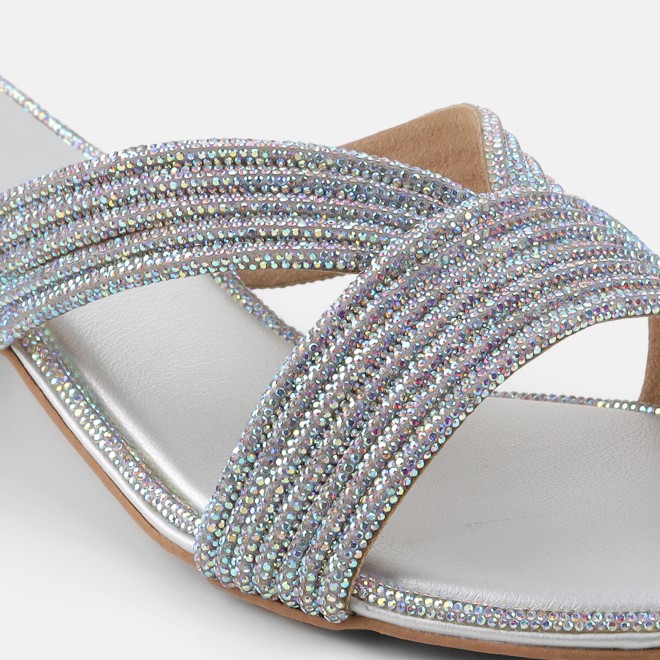 Cheemo Women Silver Ethnic Slip Ons (SKU: 92-260-27-36)