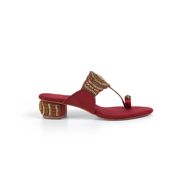 Cheemo Women Maroon Ethnic Slip Ons (SKU: 92-261-44-37)