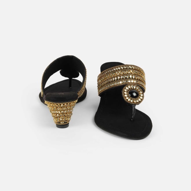 Cheemo Women Black Ethnic Slip Ons (SKU: 92-282-11-37)