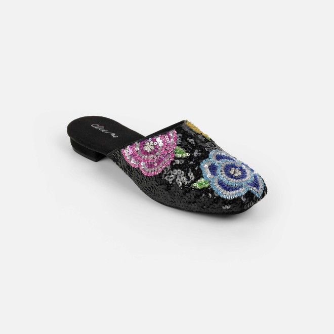 Cheemo Women Black Ethnic Slip Ons (SKU: 92-284-11-37)
