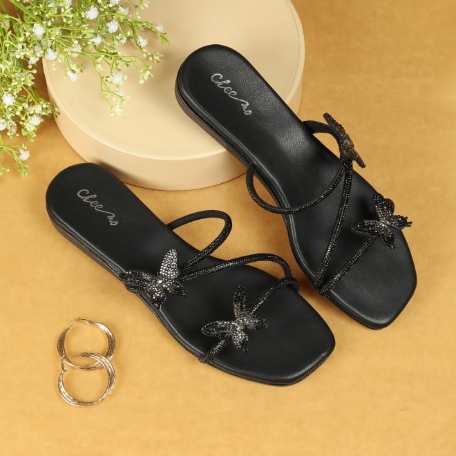 Cheemo Women Black Casual Slip Ons