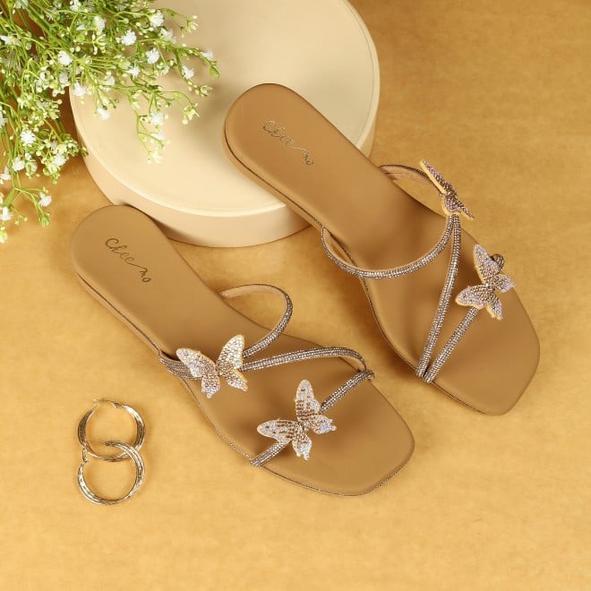 Cheemo Women Antic-gold Casual Slip Ons