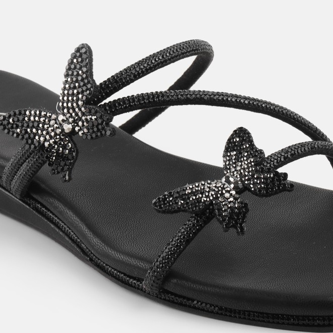 Cheemo Women Black Casual Slip Ons (SKU: 92-291-11-37)