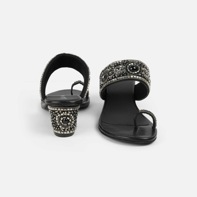 Cheemo Women Black Ethnic Slip Ons (SKU: 92-292-11-37)