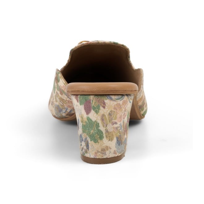 Cheemo Women Gold Casual Slip Ons (SKU: 92-302-15-37)