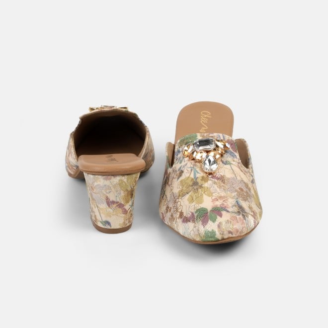 Cheemo Women Gold Casual Slip Ons (SKU: 92-302-15-37)