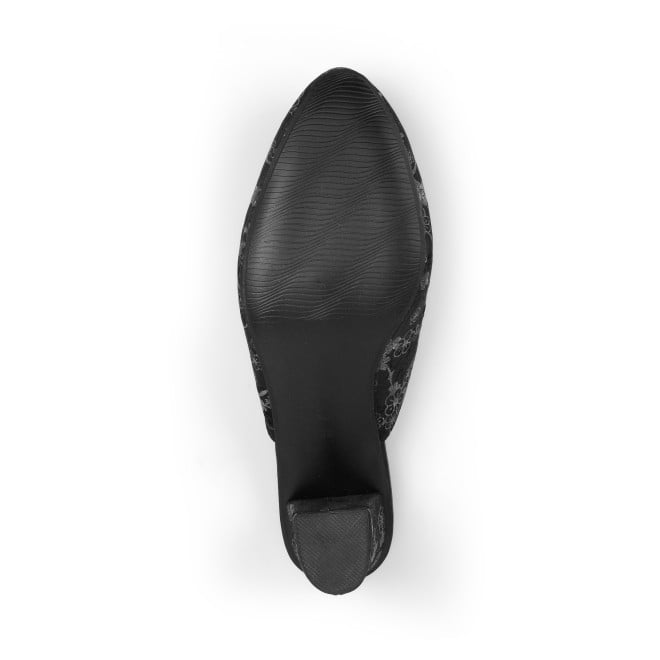 Cheemo Women Black Ethnic Slip Ons (SKU: 92-302-11-37)