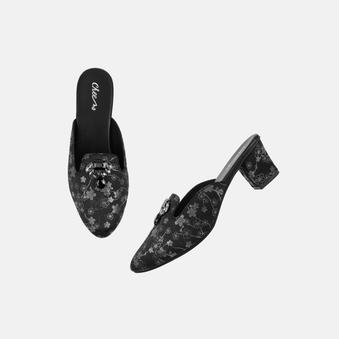 Cheemo Women Black Ethnic Slip Ons (SKU: 92-302-11-37)