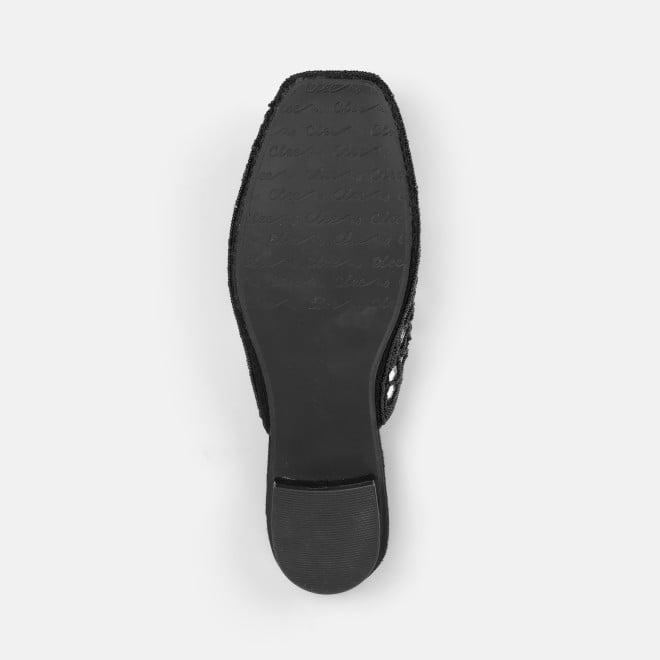 Cheemo Women Black Ethnic Slip Ons (SKU: 92-303-11-37)