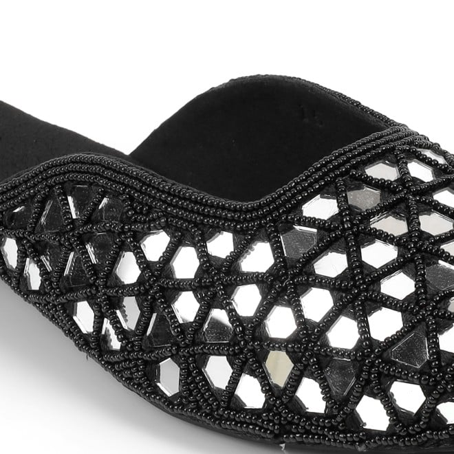 Cheemo Women Black Ethnic Slip Ons (SKU: 92-303-11-37)