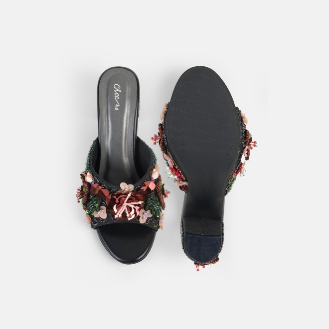 Cheemo Women Black Casual Slip Ons (SKU: 92-307-11-36)