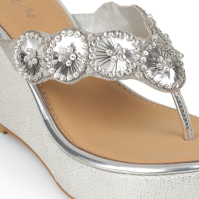 Cheemo Women Silver Ethnic Slip Ons (SKU: 92-316-27-37)