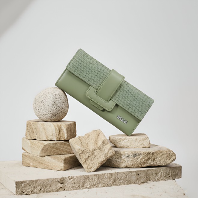 Mochi Women Green Wallet (SKU: 95-198-21-10)